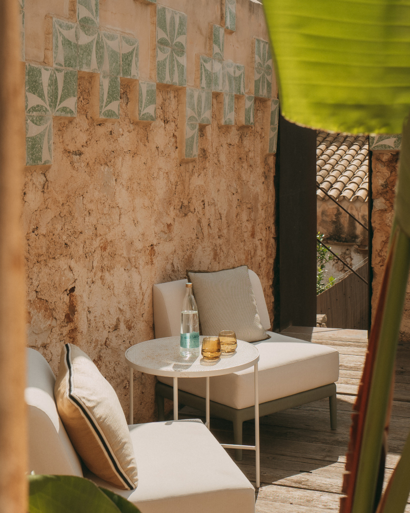 terrasse murs en pierres maison ancienne Majorque