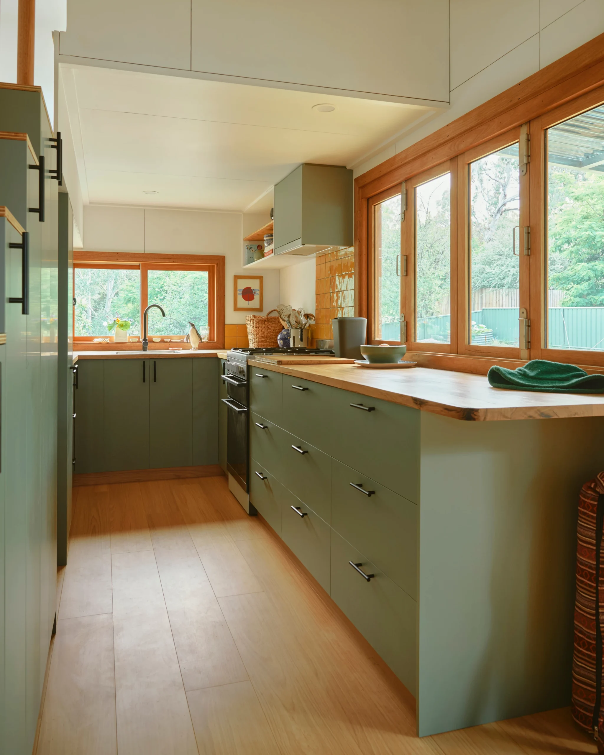 cuisine mini maison mobile Caladenia Forest Creek Tinies cuisine mini maison mobile Caladenia Forest Creek Tinies