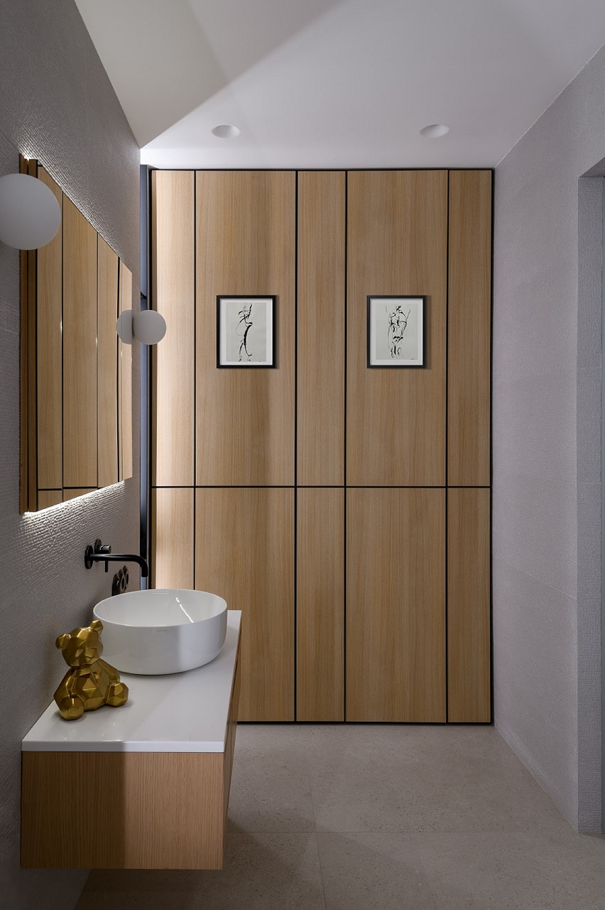 salle de bain décoration contemporaine grise et bois