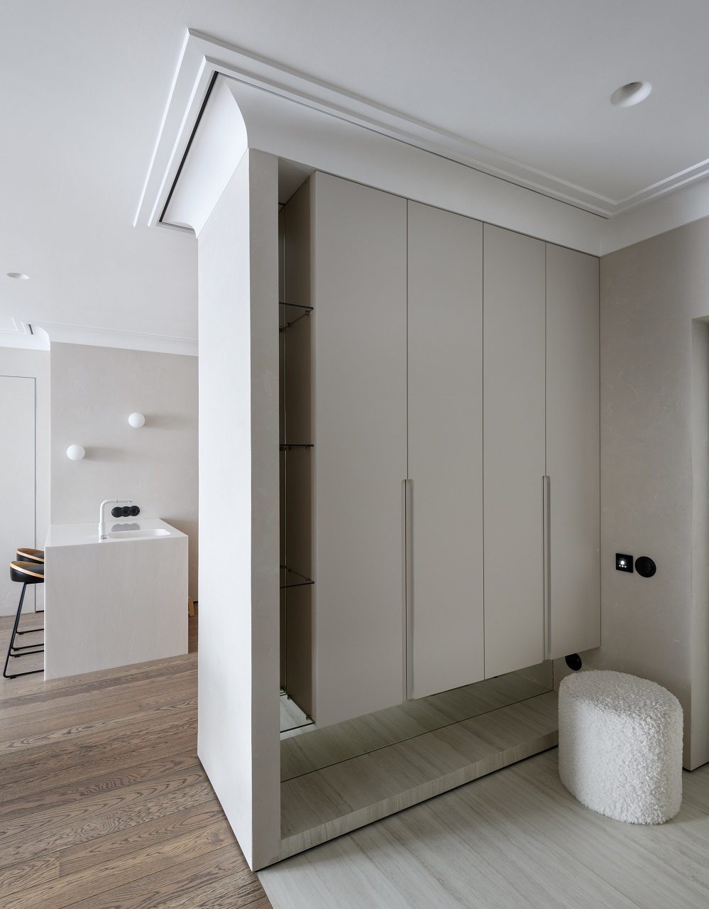 entrée avec rangement décoration contemporaine tons neutres