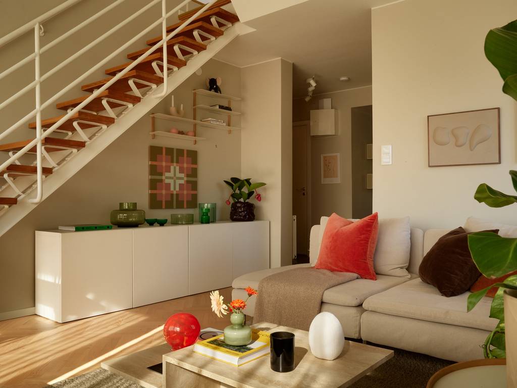 salon avec escalier décoration scandinave duplex 96m2 avec terrasse salon avec escalier décoration scandinave duplex 96m2 avec terrasse
