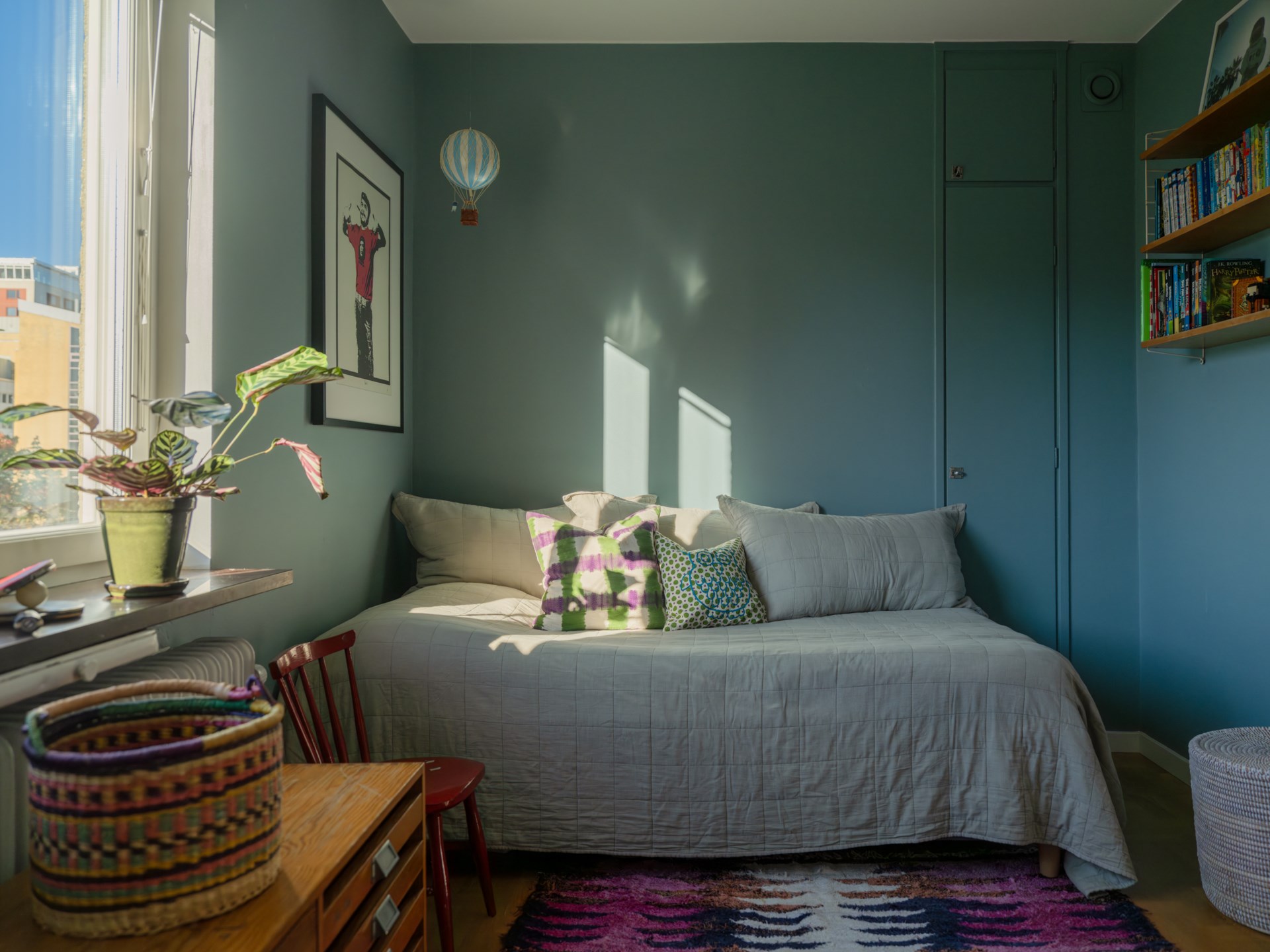 chambre murs bleus