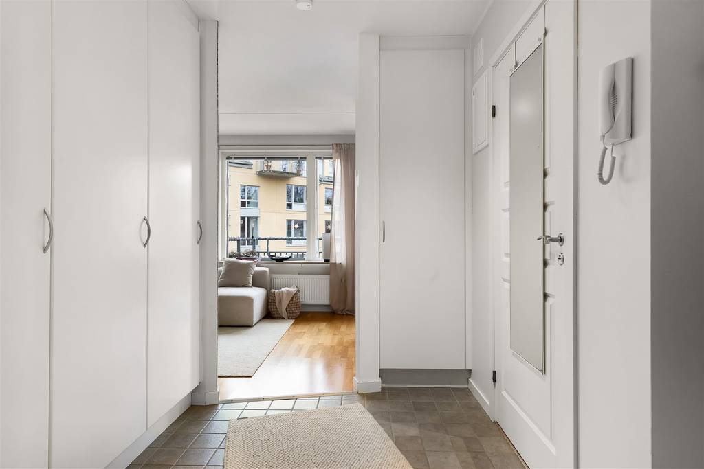 entrée avec placard appartement 39m2 vert et blanc décoration design entrée avec placard appartement 39m2 vert et blanc décoration design
