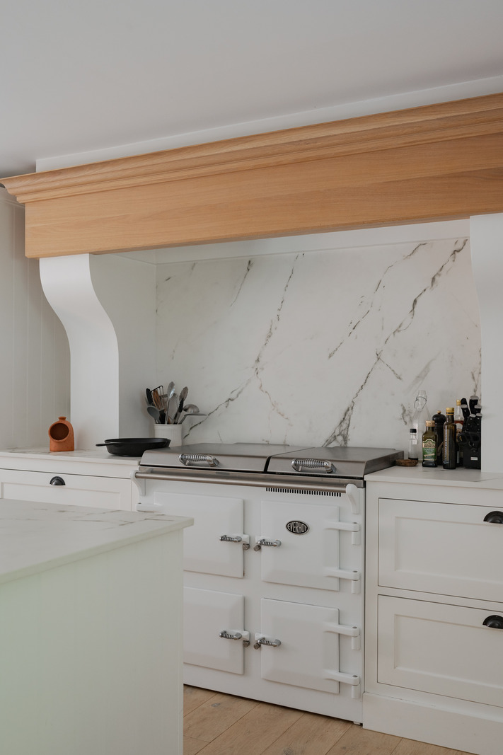 cuisine shaker blanche et marbre décoration rustique naturelle cuisine shaker blanche et marbre décoration rustique naturelle