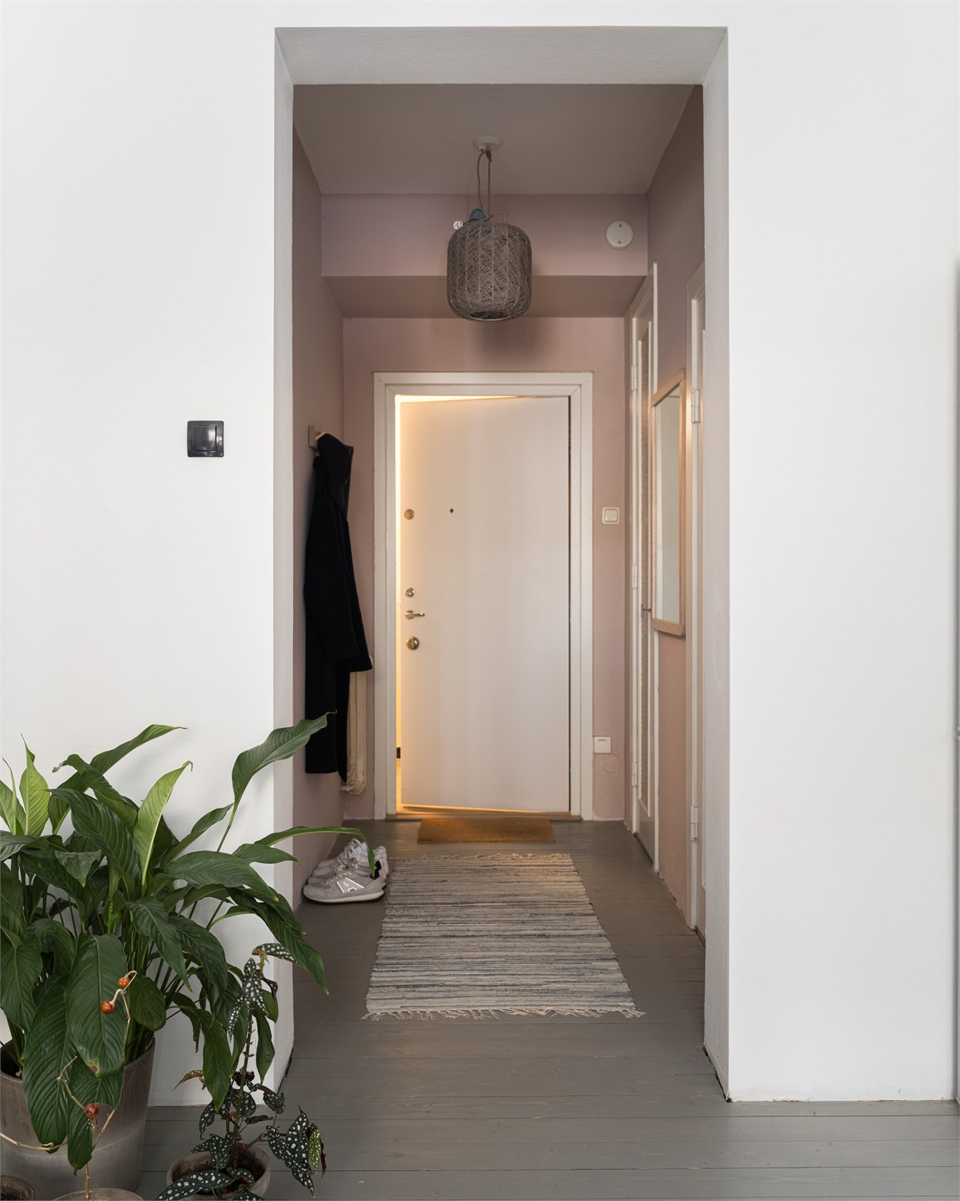 entrée murs rose pâle studio 35m2 entrée murs rose pâle studio 35m2