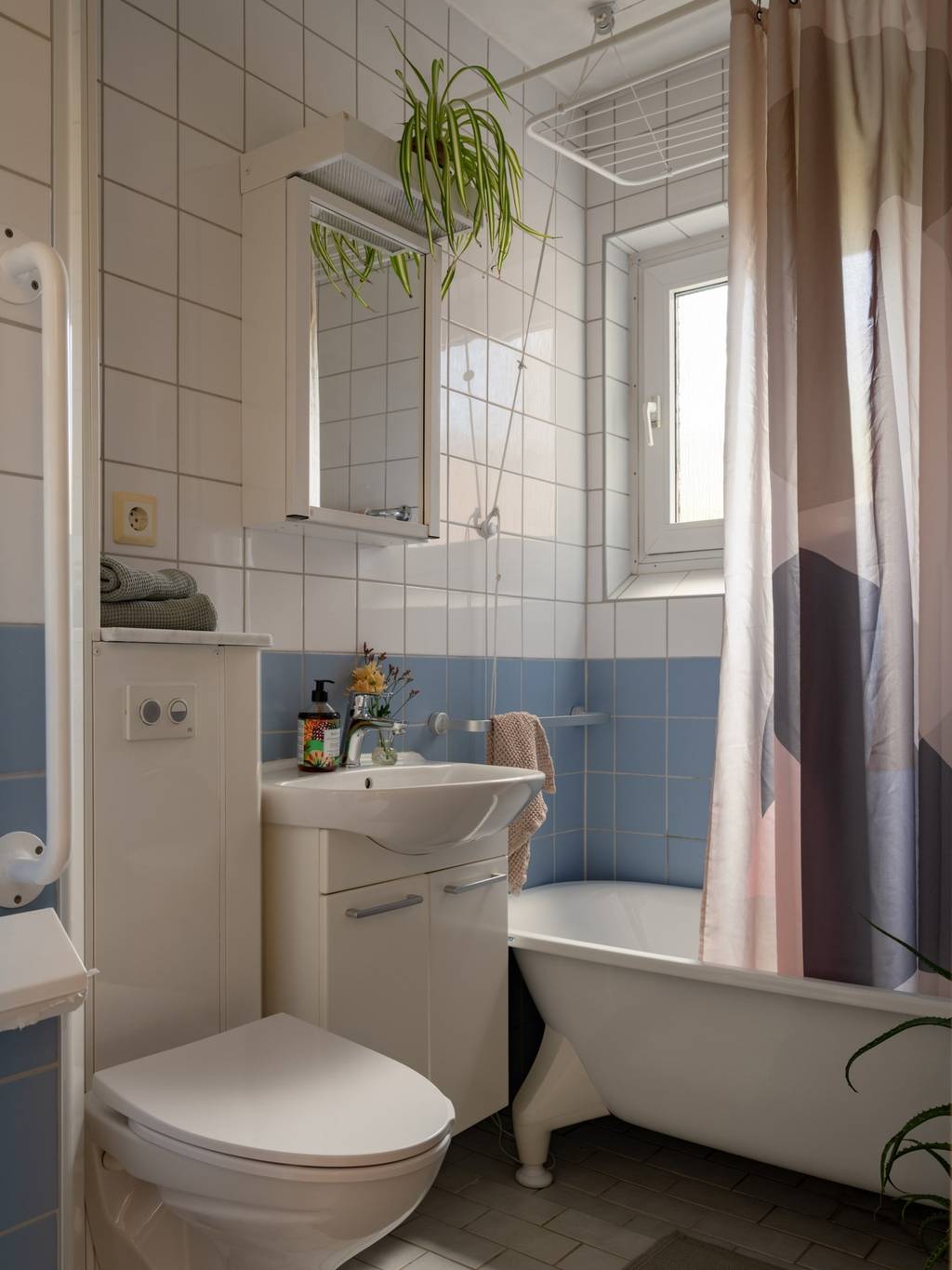 salle de bain bleue et blanche salle de bain bleue et blanche