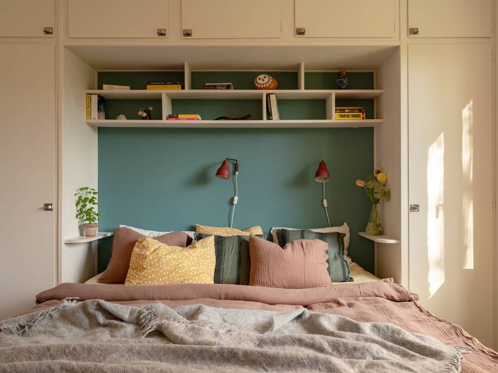 chambre avec meuble pont mur bleu décoration vintage et scandinave chambre avec meuble pont mur bleu décoration vintage et scandinave