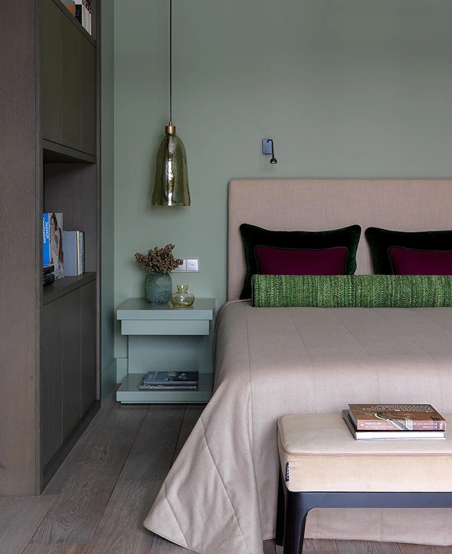 chambre murs vert décoration contemporaine appartement 50m2