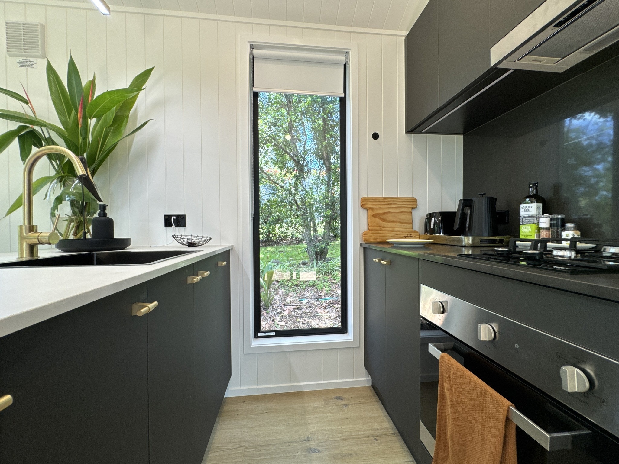 cuisine noire mini maison 29m2 cuisine noire mini maison 29m2