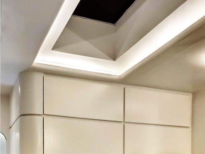 Cube Two par Nestron petite maison futuriste de 24m2 gérée par l Cube Two par Nestron petite maison futuriste de 24m2 gérée par l'IA