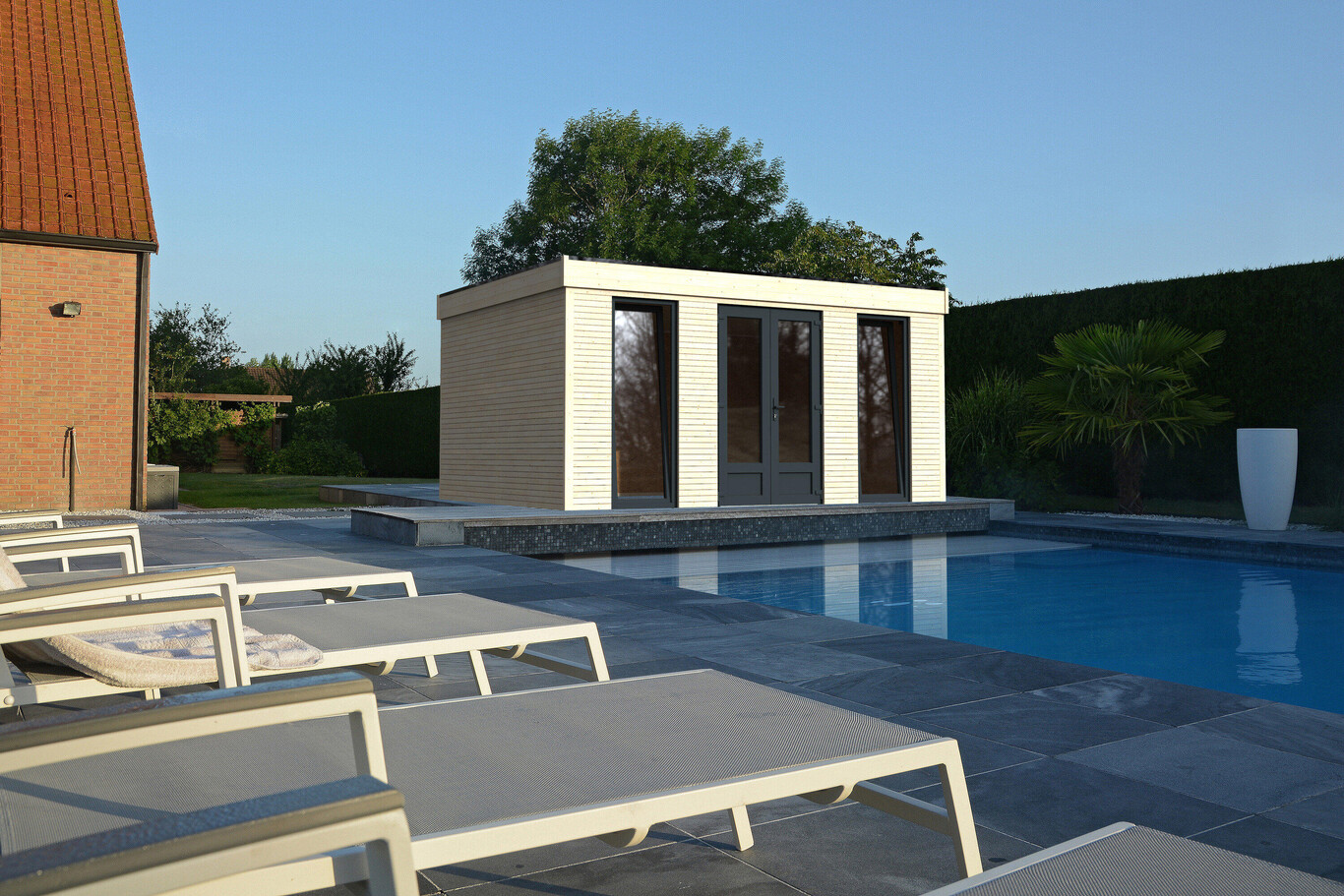 petite maison 21m2 10000€ petite maison 21m2 10000€