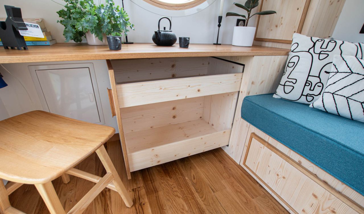intérieur mini maison mobile Baluchon Nano Suisse
