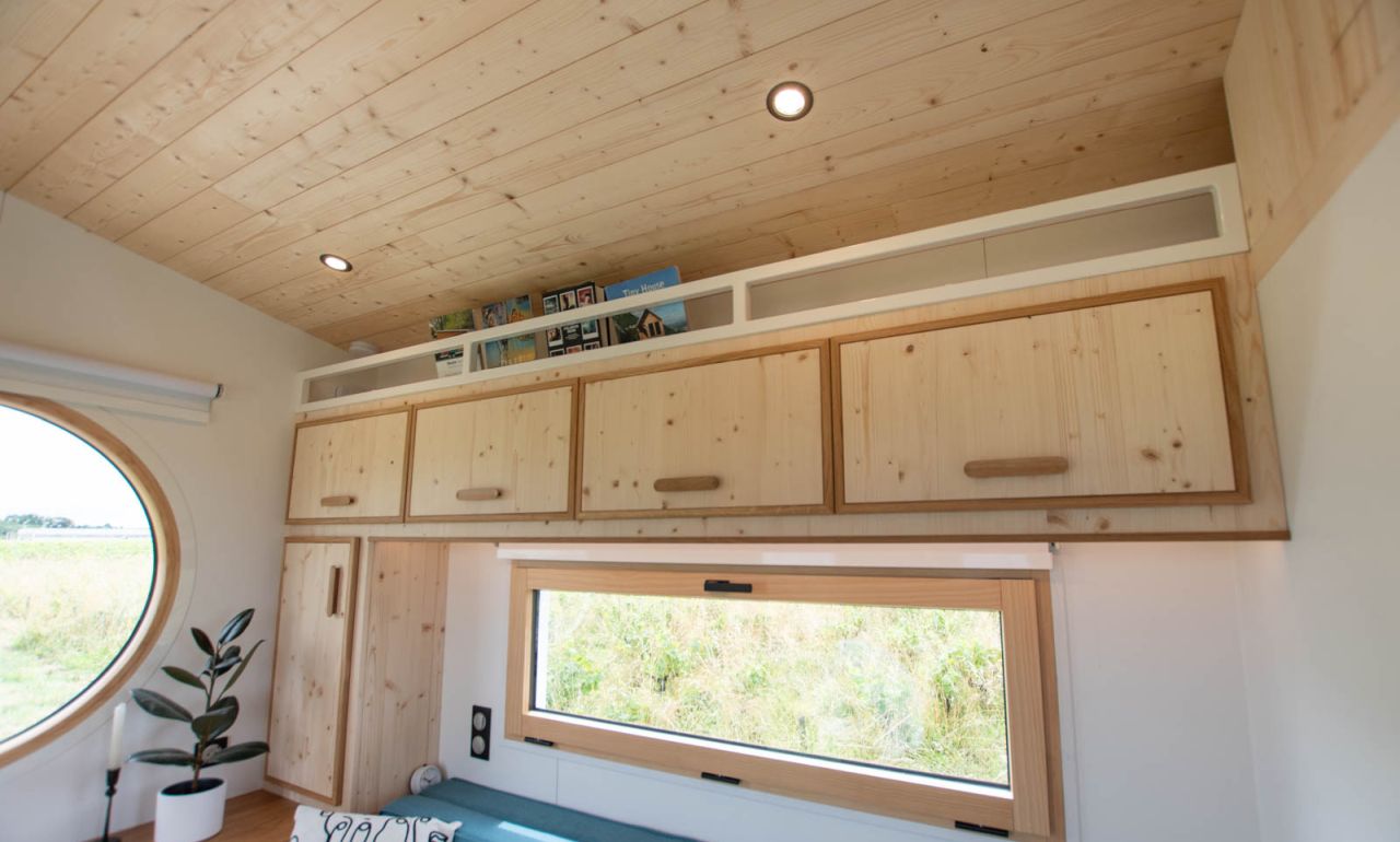 intérieur mini maison mobile Baluchon Nano Suisse
