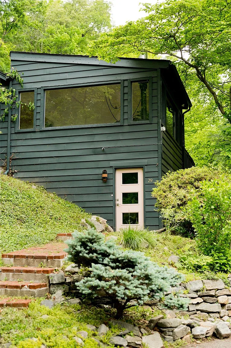 maison en bois contemporaine façade vert sapin