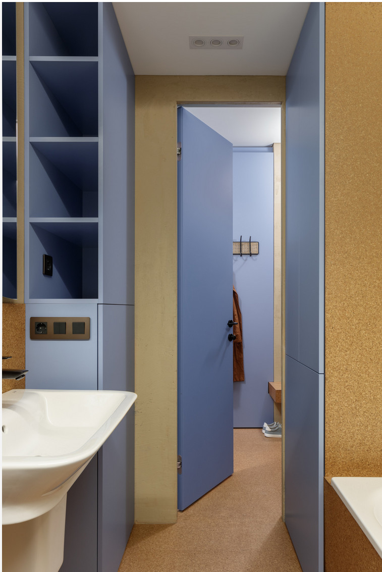 salle de bain mur liège mobilier bleu salle de bain mur liège mobilier bleu