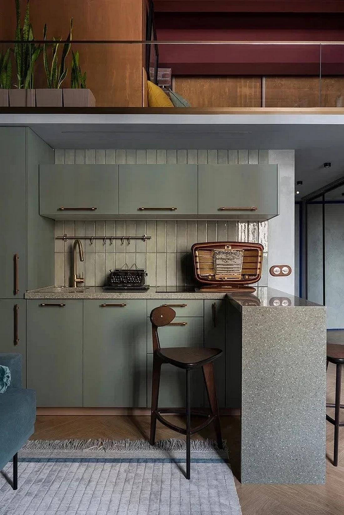 cuisine ouverte et chambre sur mezzanine studio atypique de 29m2 décoration colorée et vintage cuisine ouverte et chambre sur mezzanine studio atypique de 29m2 décoration colorée et vintage