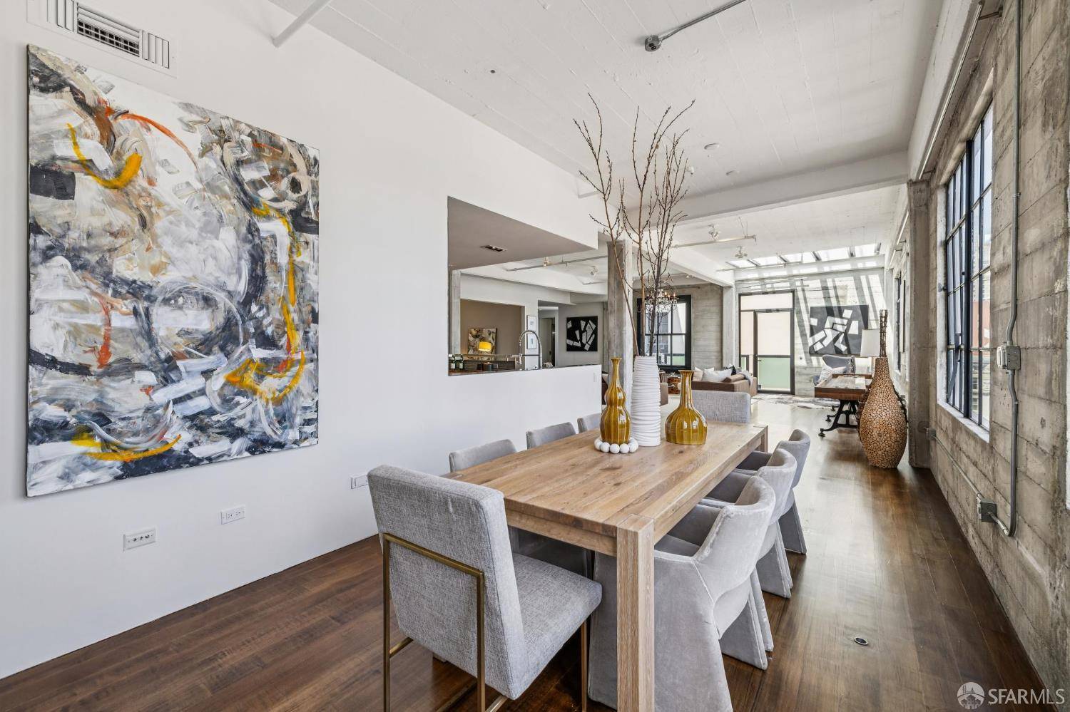 salle à manger murs béton loft San Francisco penthouse décoration contemporaine