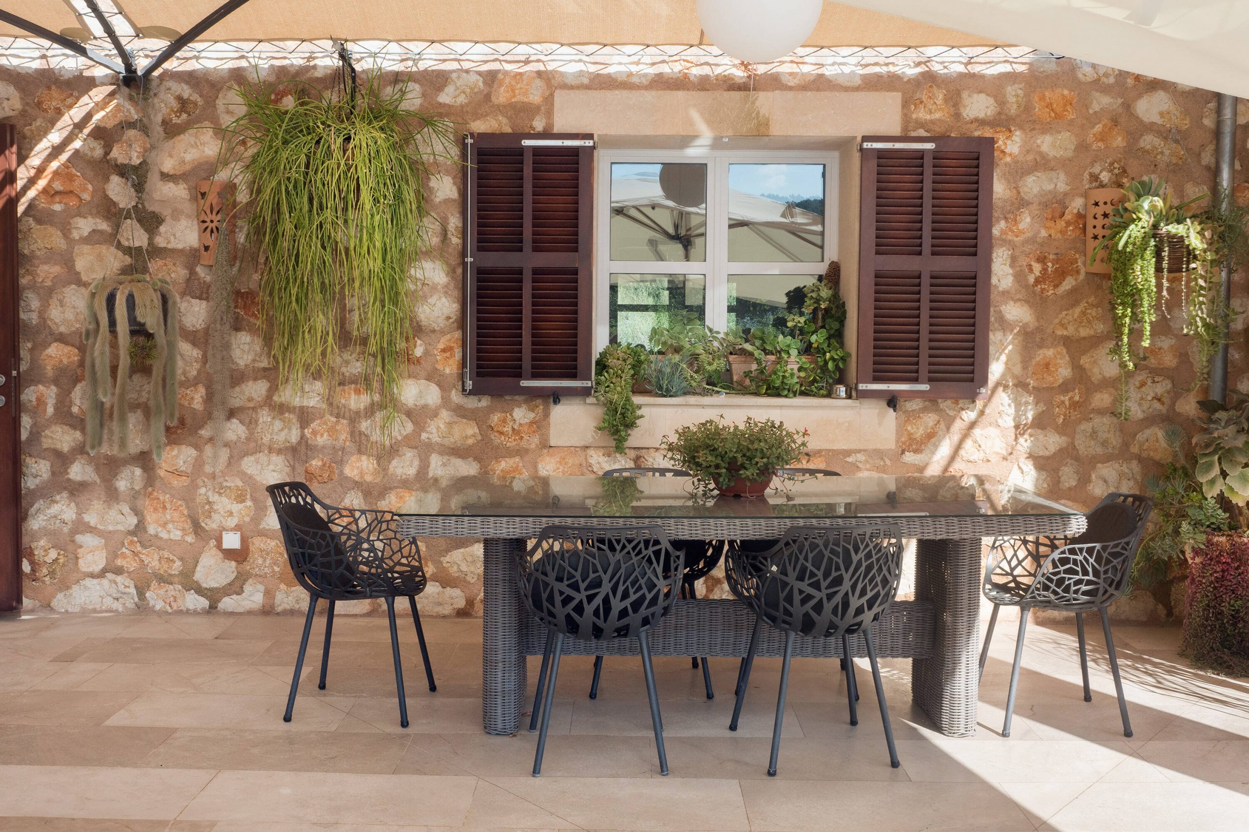 terrasse maison en pierres avec piscine Majorque terrasse maison en pierres avec piscine Majorque