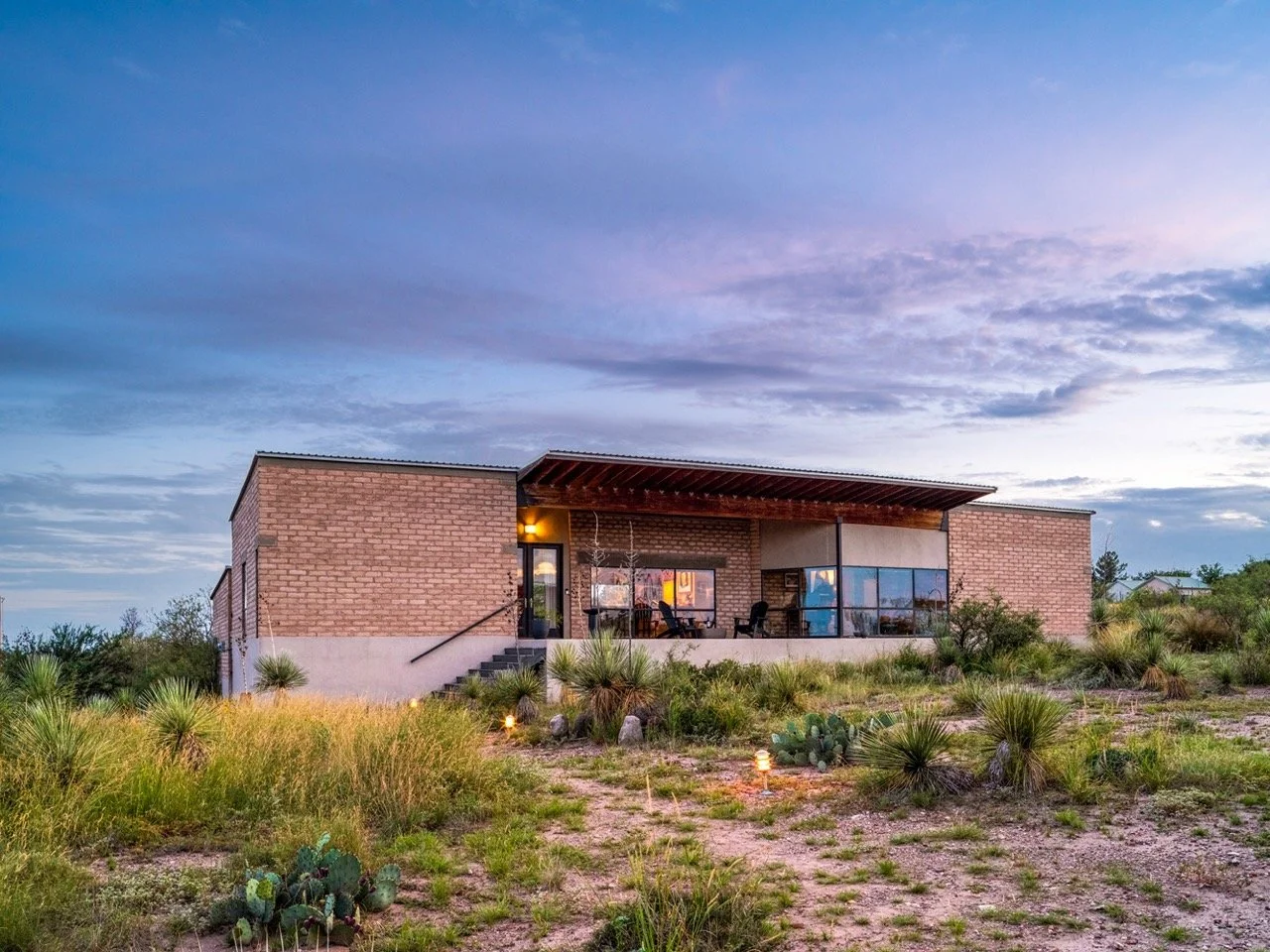 maison autonome en briques Marfa maison autonome en briques Marfa