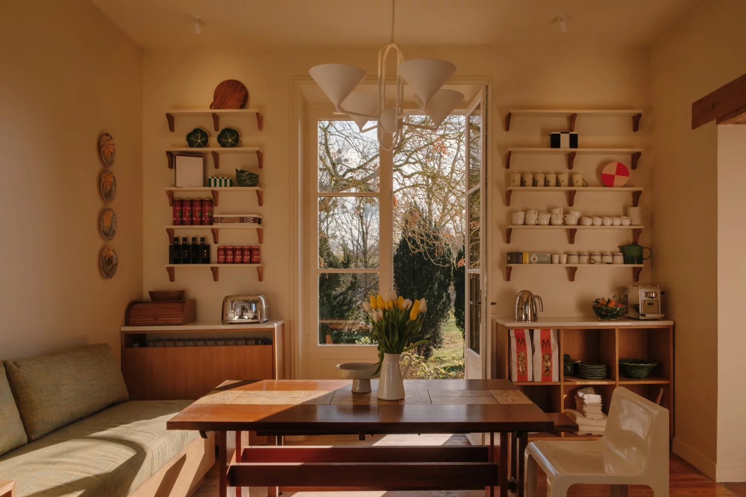 salle à manger maison Normandie Rive par Side House