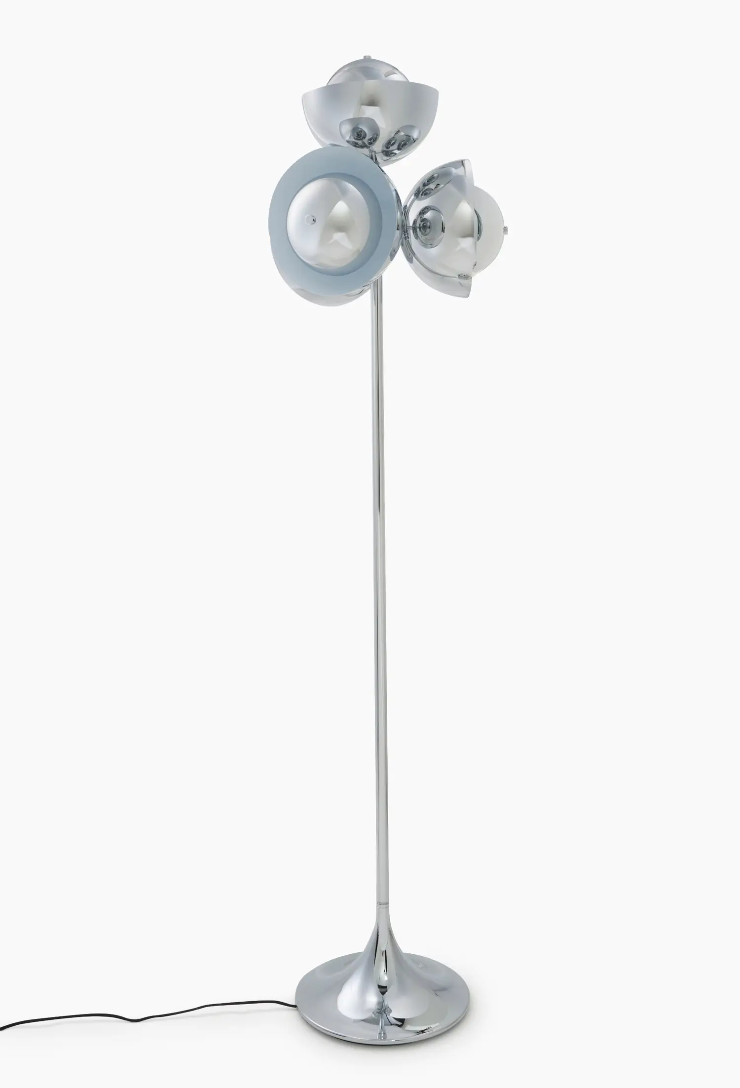 lampadaire mobilier Monoprix x Prisunic édition n°3 Décembre 2025 lampadaire mobilier Monoprix x Prisunic édition n°3 Décembre 2025