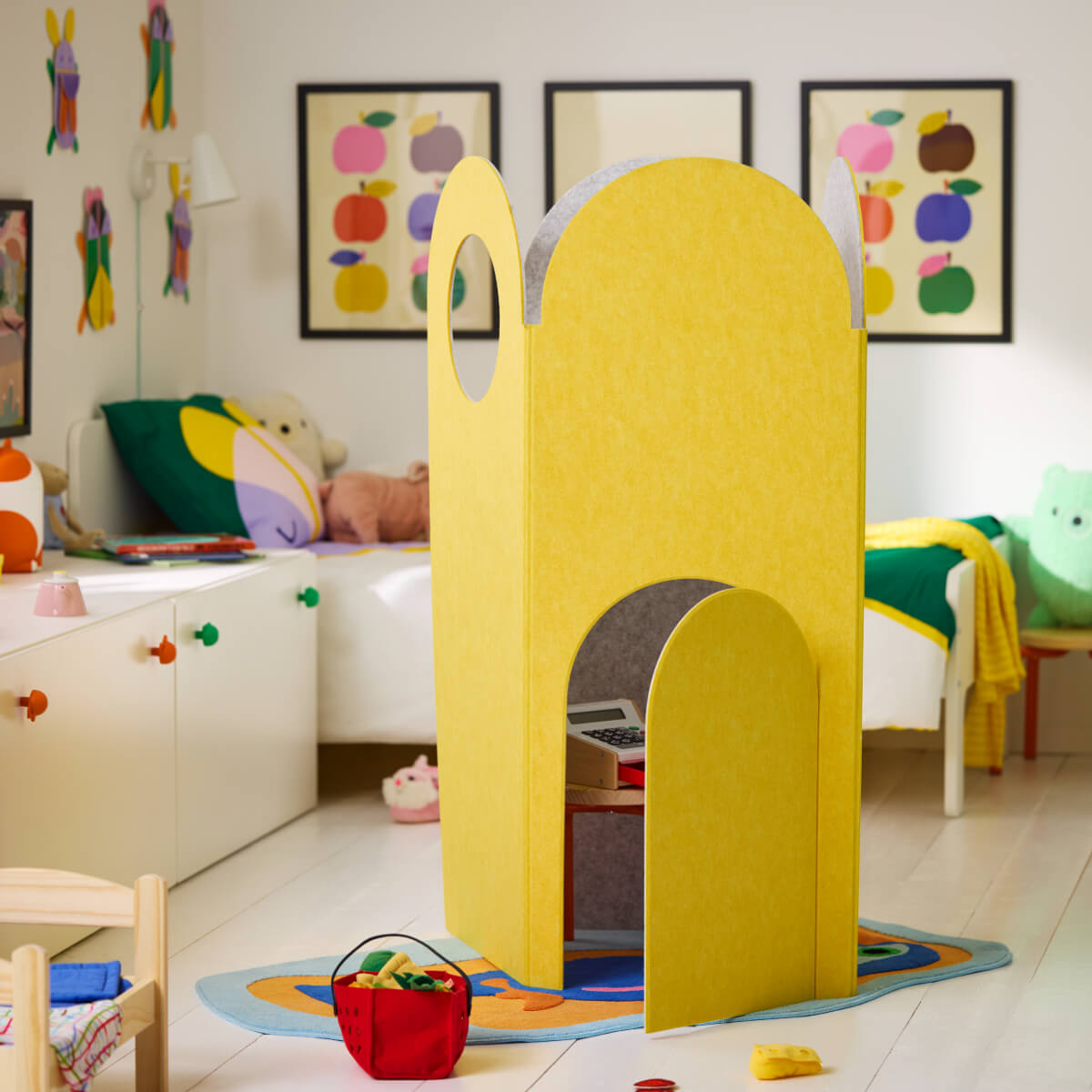 paravent enfant jaune collection IKEA GREJSIMOJS paravent enfant jaune collection IKEA GREJSIMOJS