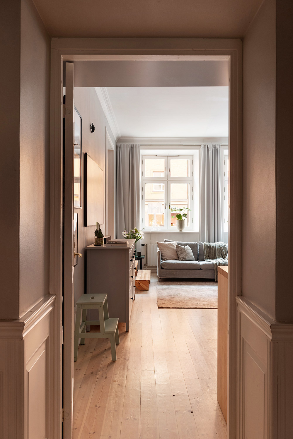 salon appartement classique de 85m2 décoration contemporaine