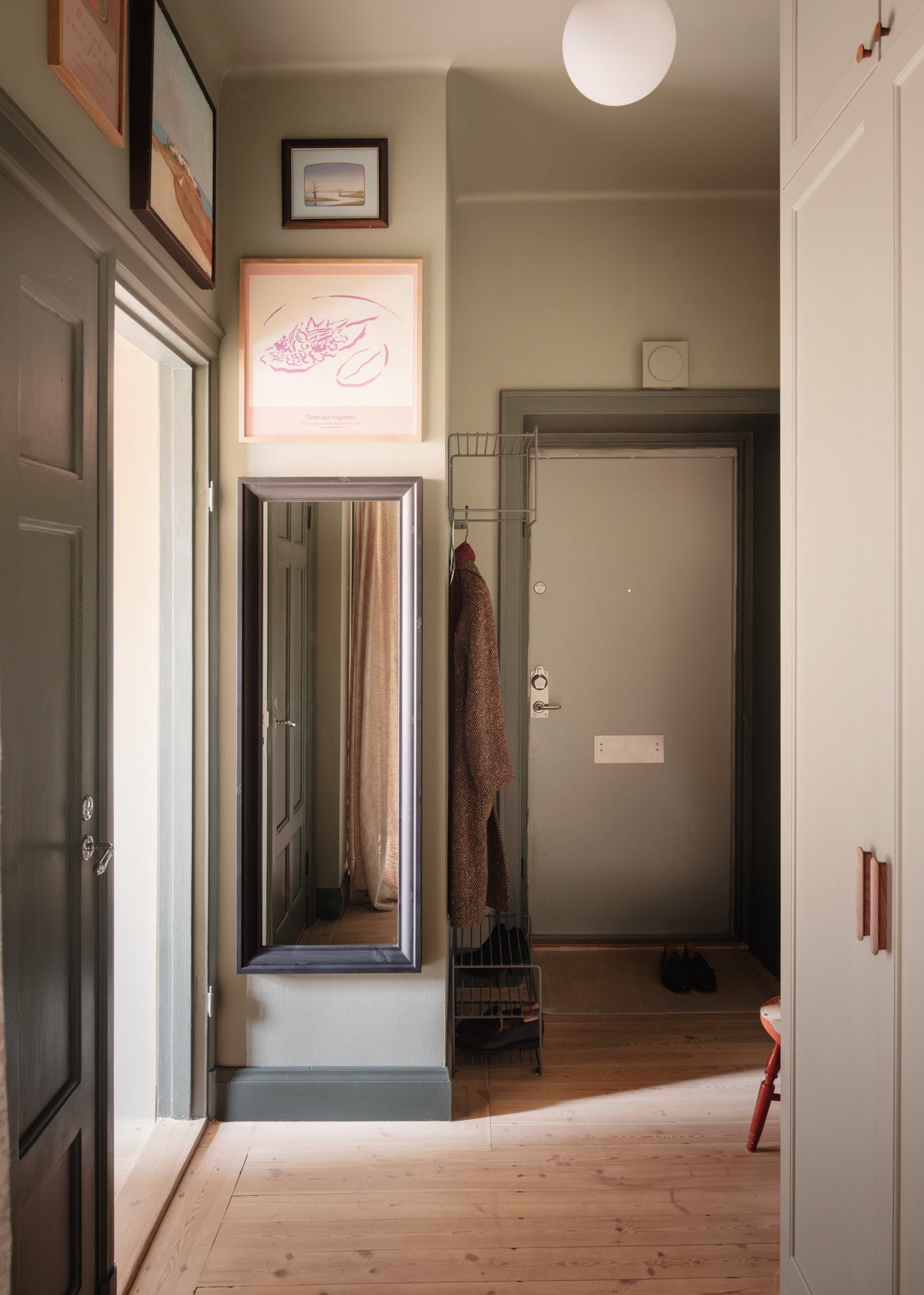 entrée avec placard appartement 43m2