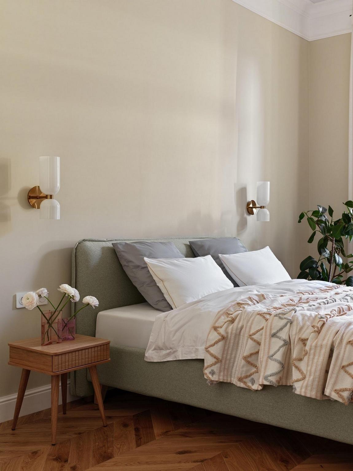 chambre murs beiges appartement de 78m2 décoration vintage scandinave 