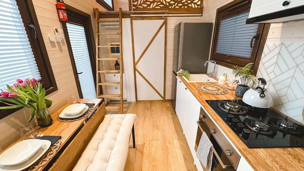 intérieur tiny house 25m2 européenne Elise par Vagabond Haven intérieur tiny house 25m2 européenne Elise par Vagabond Haven