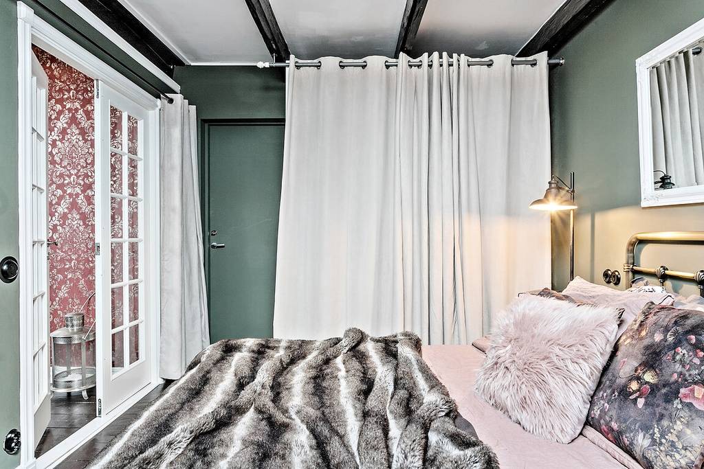 chambre mansardée appartement en triplex décoration scandinave et classique chic