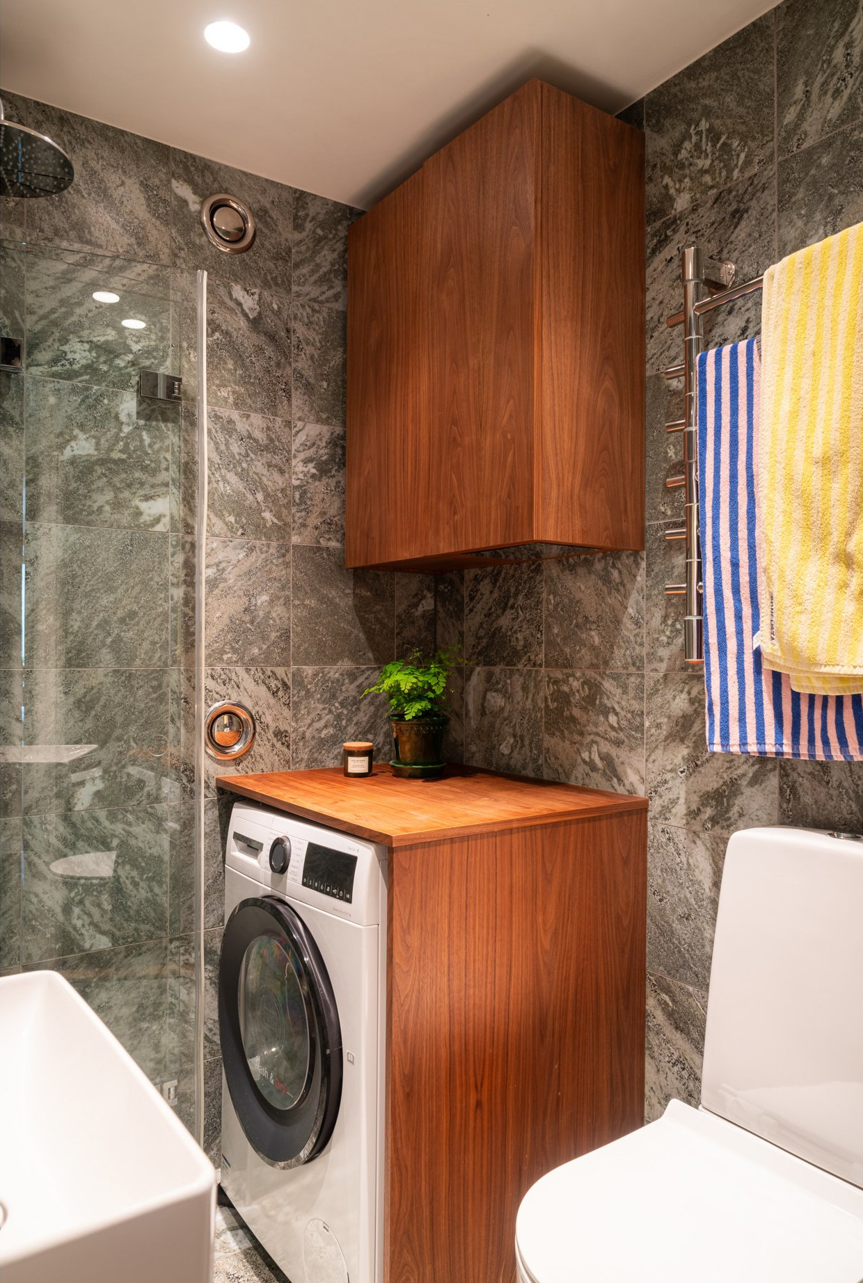 salle de bain marbre gris deux-pièces 46m2 rénové