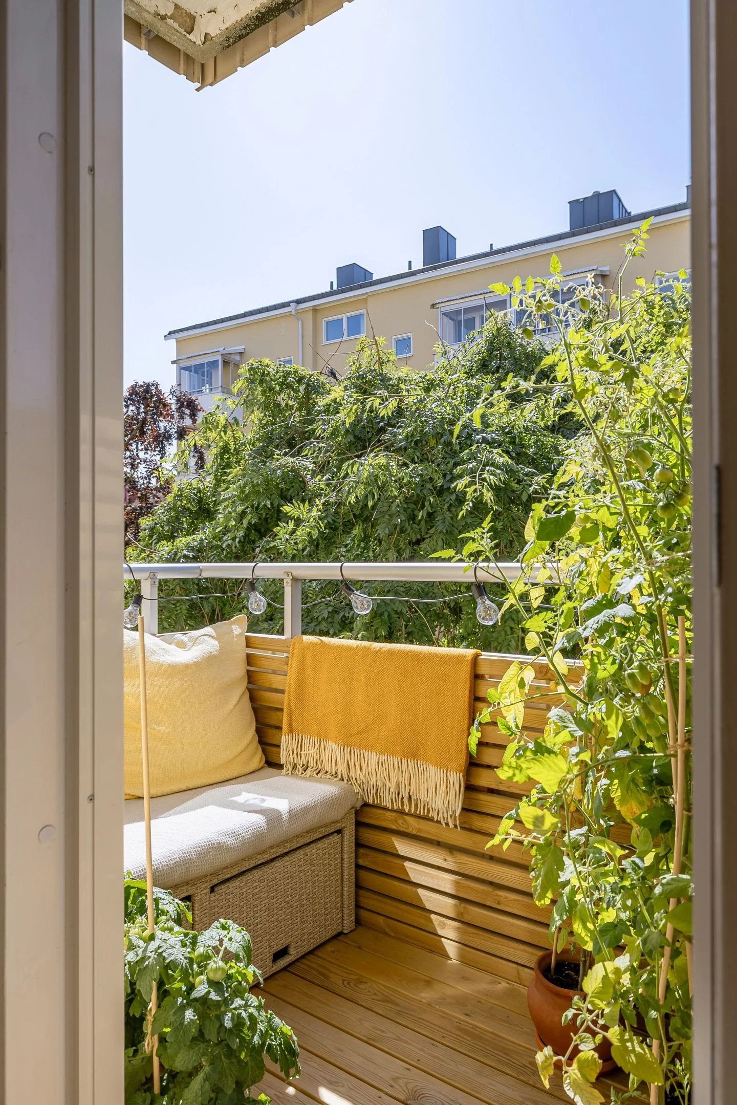 petit balcon appartement 33m2 décoration scandinave petit balcon appartement 33m2 décoration scandinave