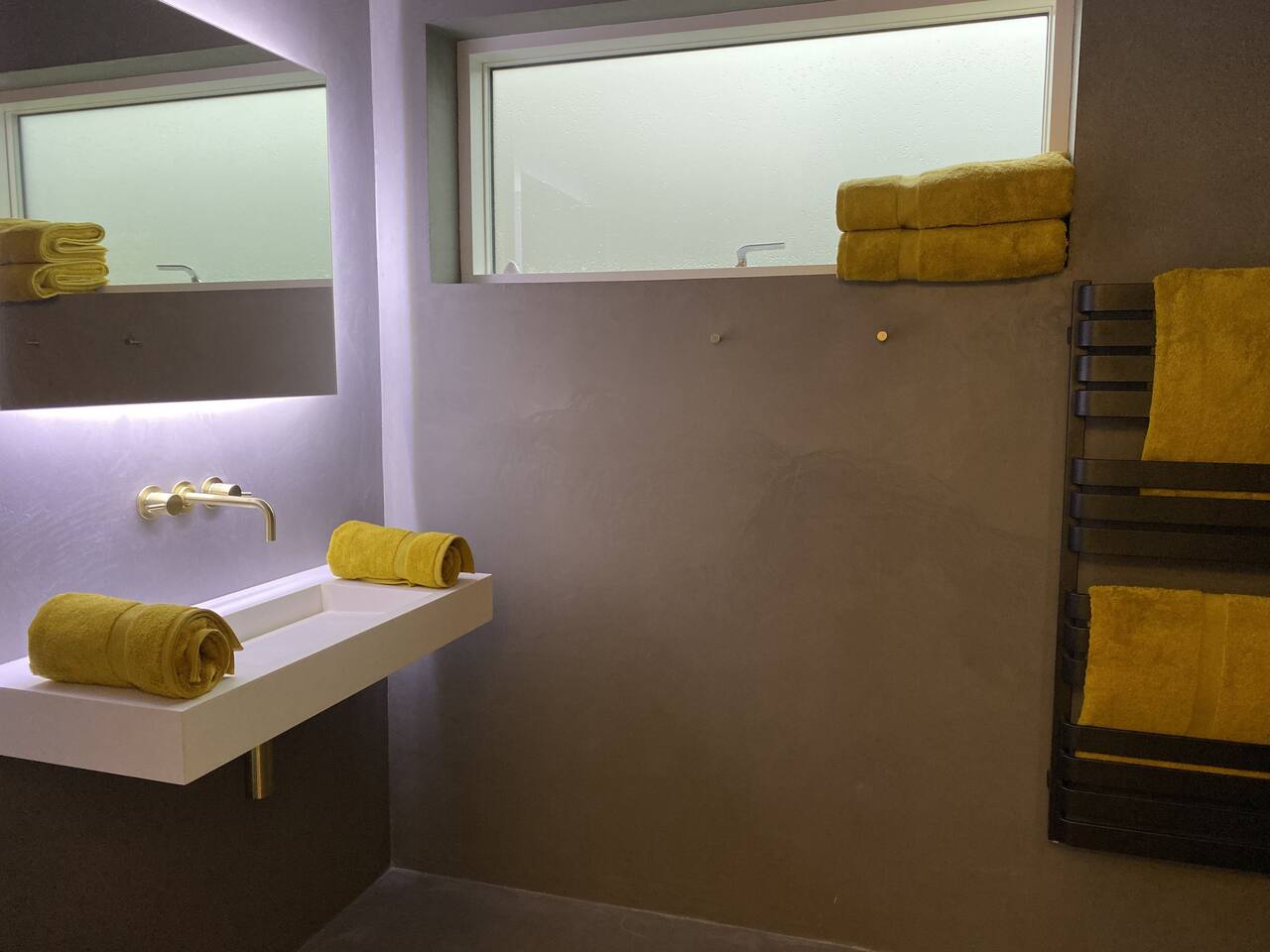 salle de bain design Stormhouse North salle de bain design Stormhouse North