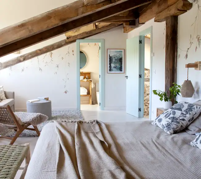 chambre avec poutres et colombages maison en pierres décoration rustique chic chambre avec poutres et colombages maison en pierres décoration rustique chic