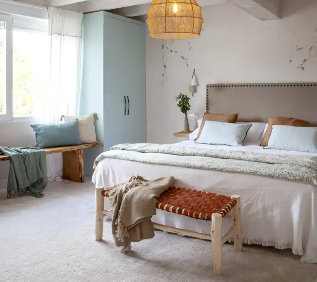 chambre avec poutres maison en pierres décoration rustique chic chambre avec poutres maison en pierres décoration rustique chic