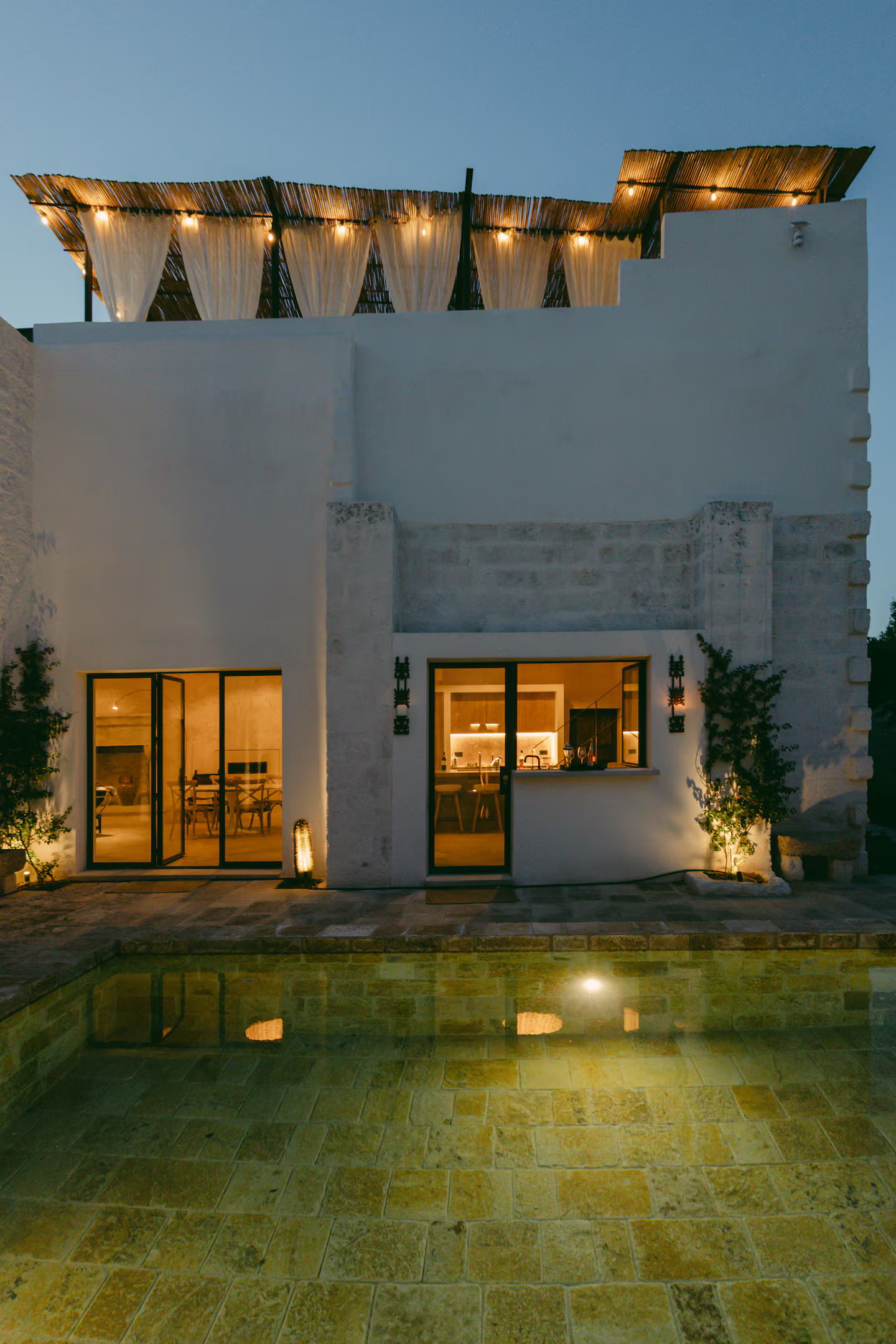 terrasse avec piscine en pierre masseria du 18e siècle rénovée Masseria Gemini Pouilles terrasse avec piscine en pierre masseria du 18e siècle rénovée Masseria Gemini Pouilles