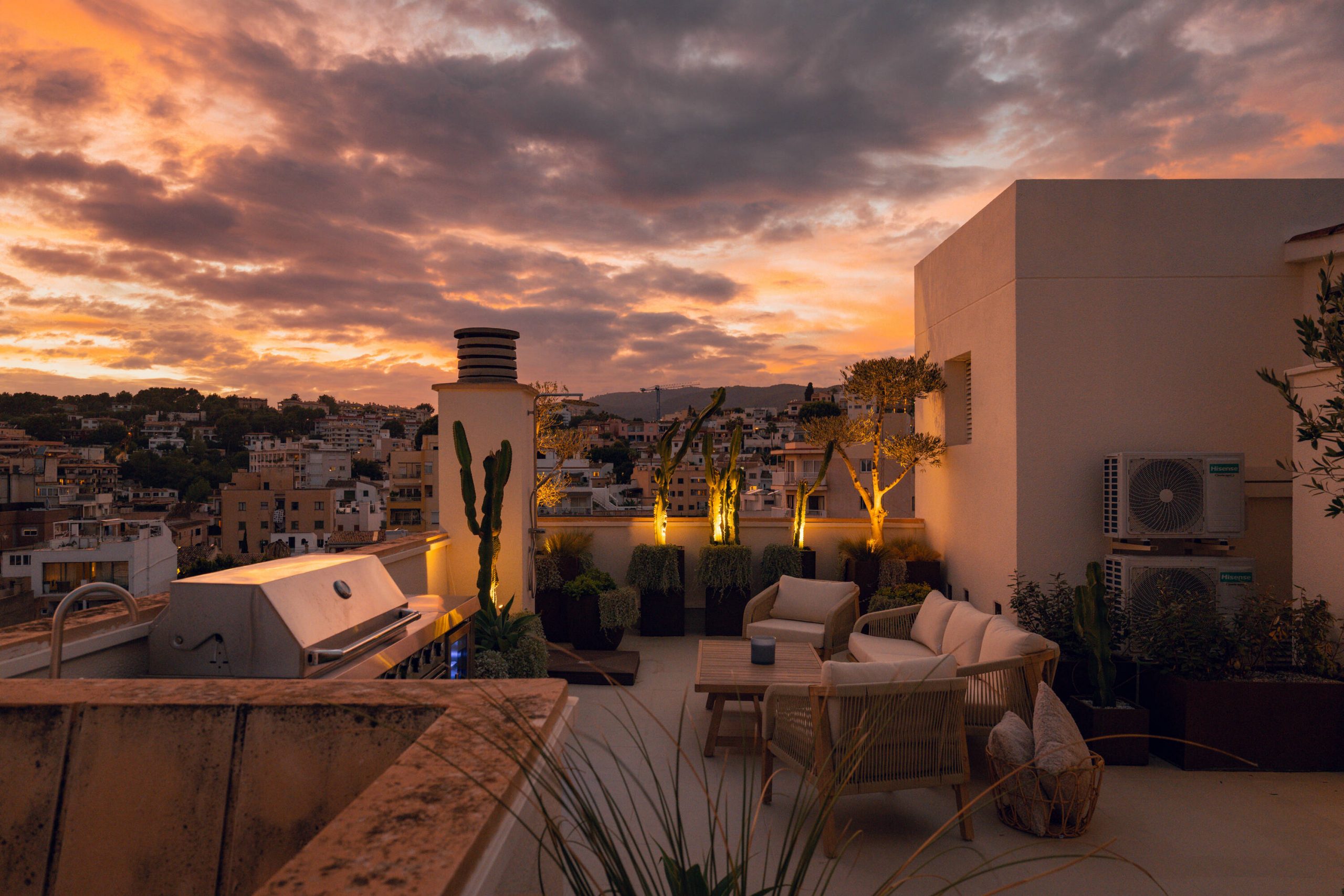 terrasse appartement Majorque vue mer et port nuit