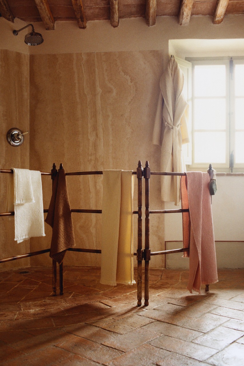 porte serviette bois rustique nouvelle collection printemps H&M HOME 2026