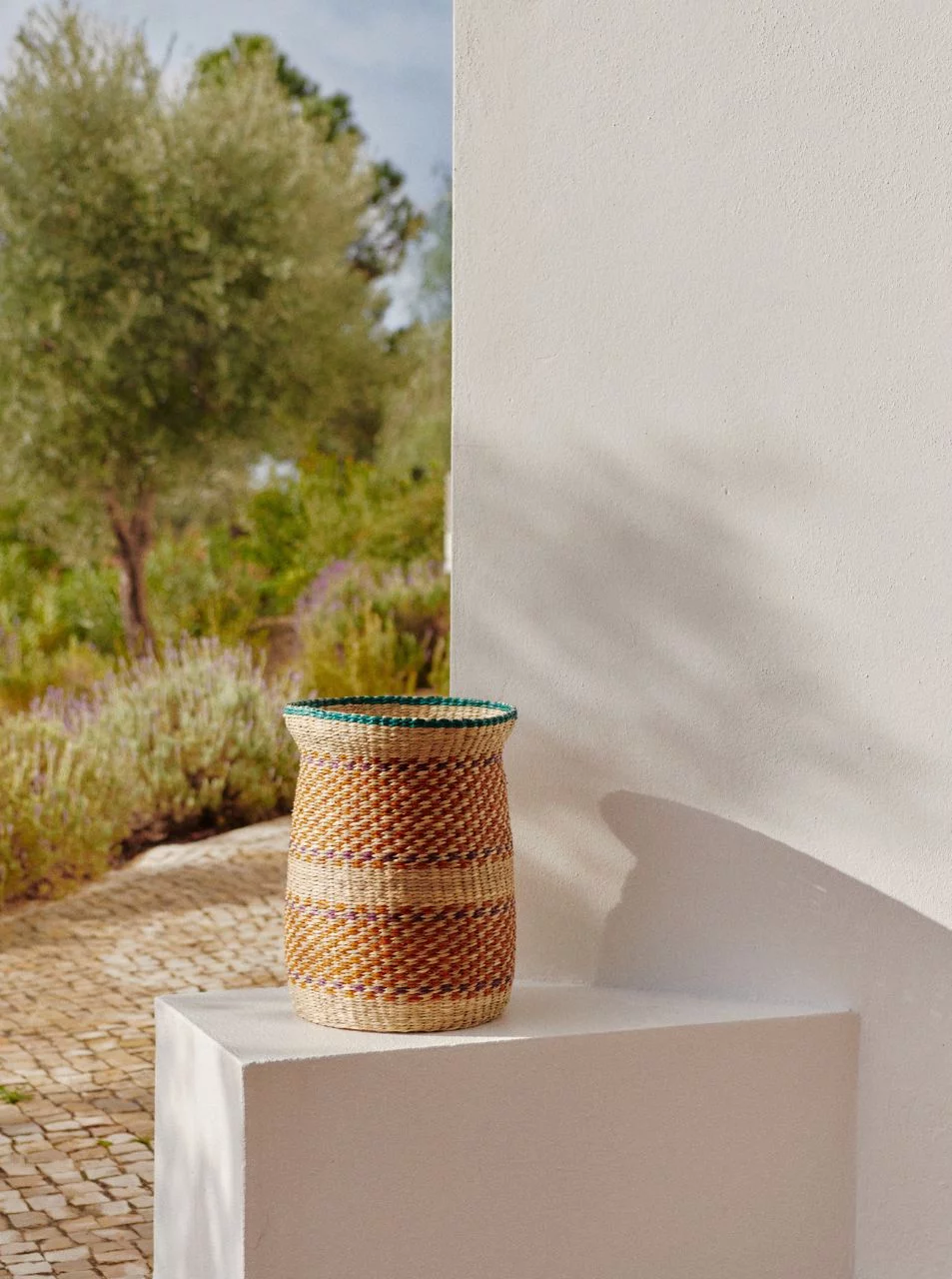 Maisons du Monde x Sarah Poniatowski collaboration Tamsa Maisons du Monde x Sarah Poniatowski collaboration Tamsa