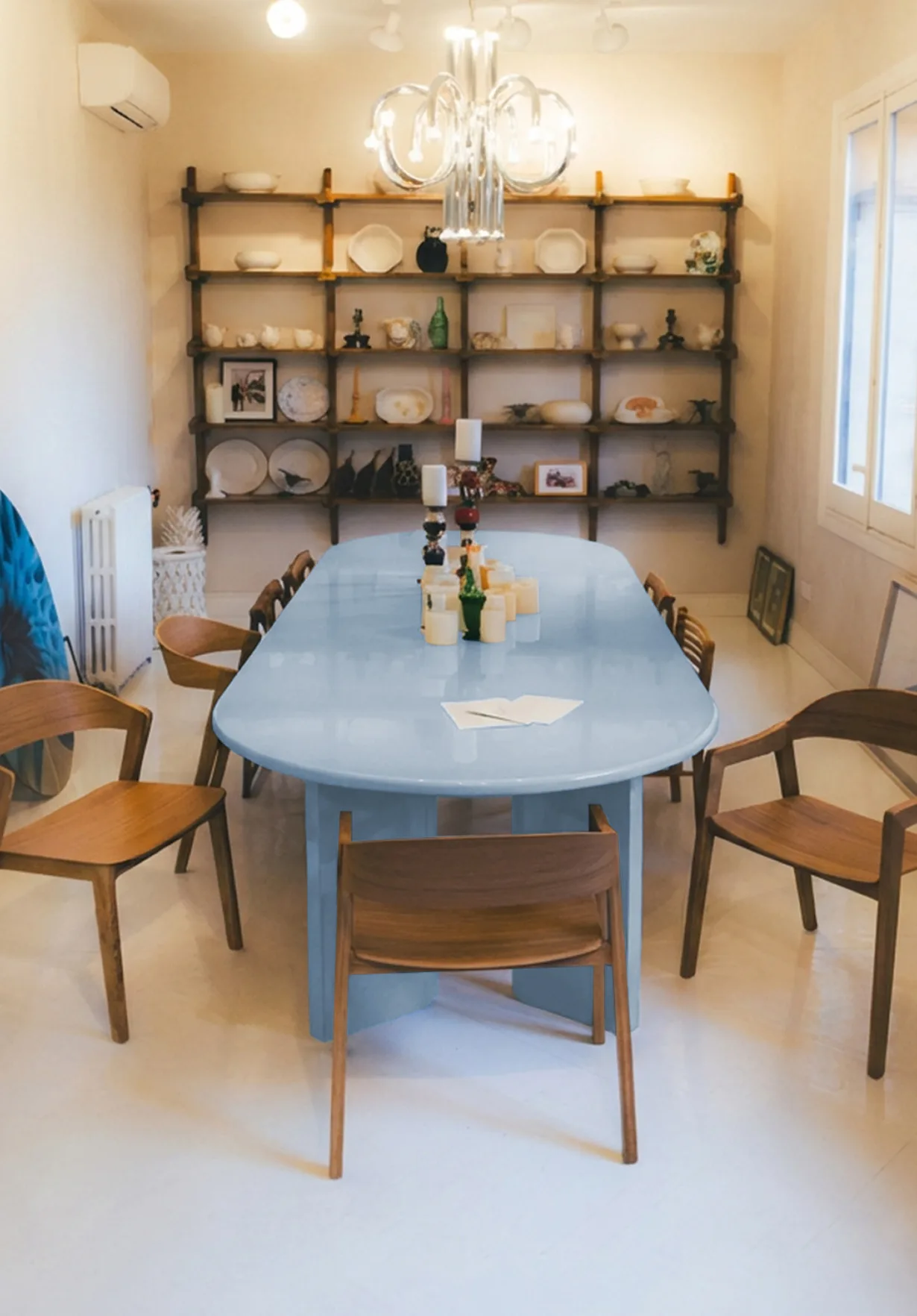 salle à manger décoration design, colorée et contemporaine 