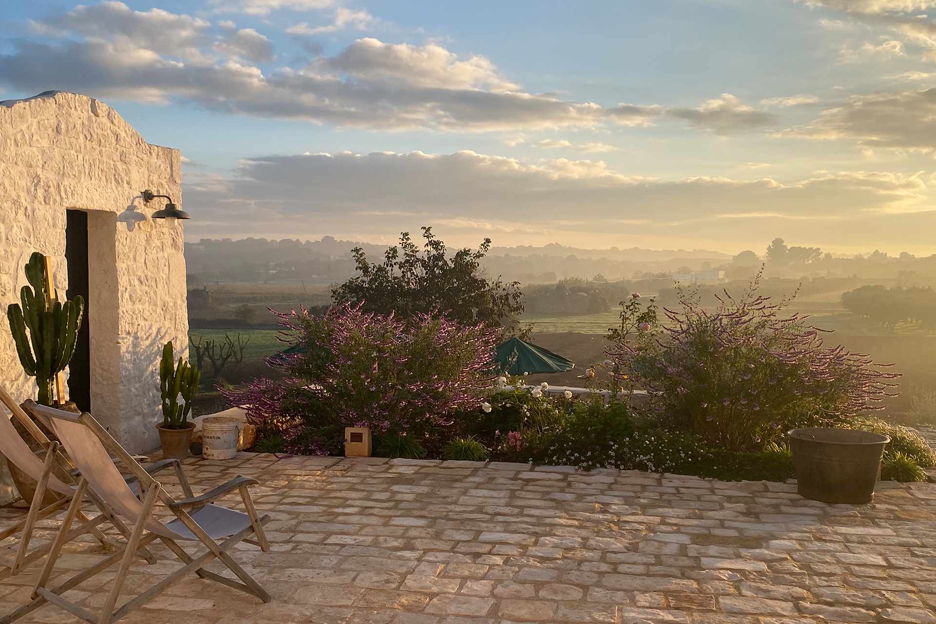terrasse maison Pouilles trulli Otto Cappelli terrasse maison Pouilles trulli Otto Cappelli