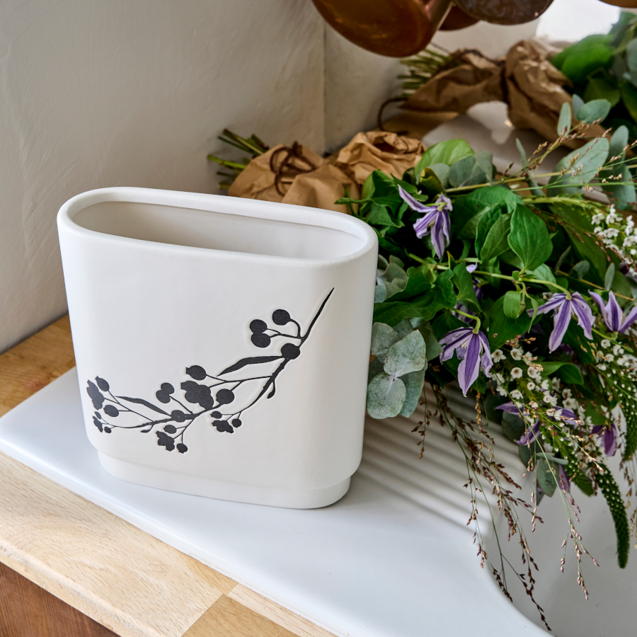 vase blanc et noir design
