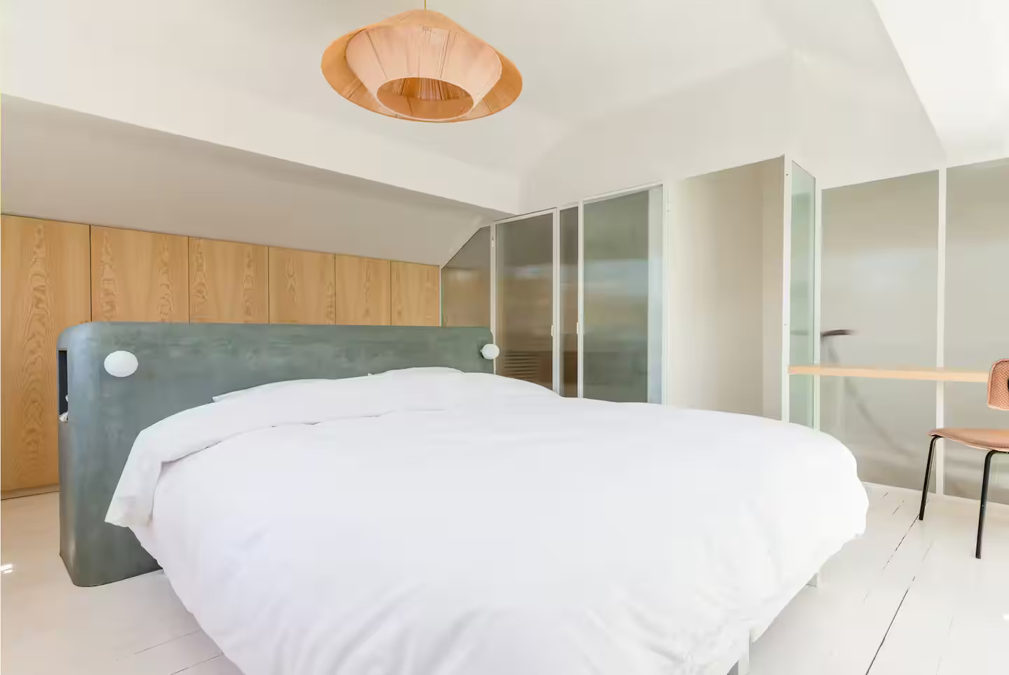 chambre avec dressing décoration contemporaine maison de ville Paris chambre avec dressing décoration contemporaine maison de ville Paris