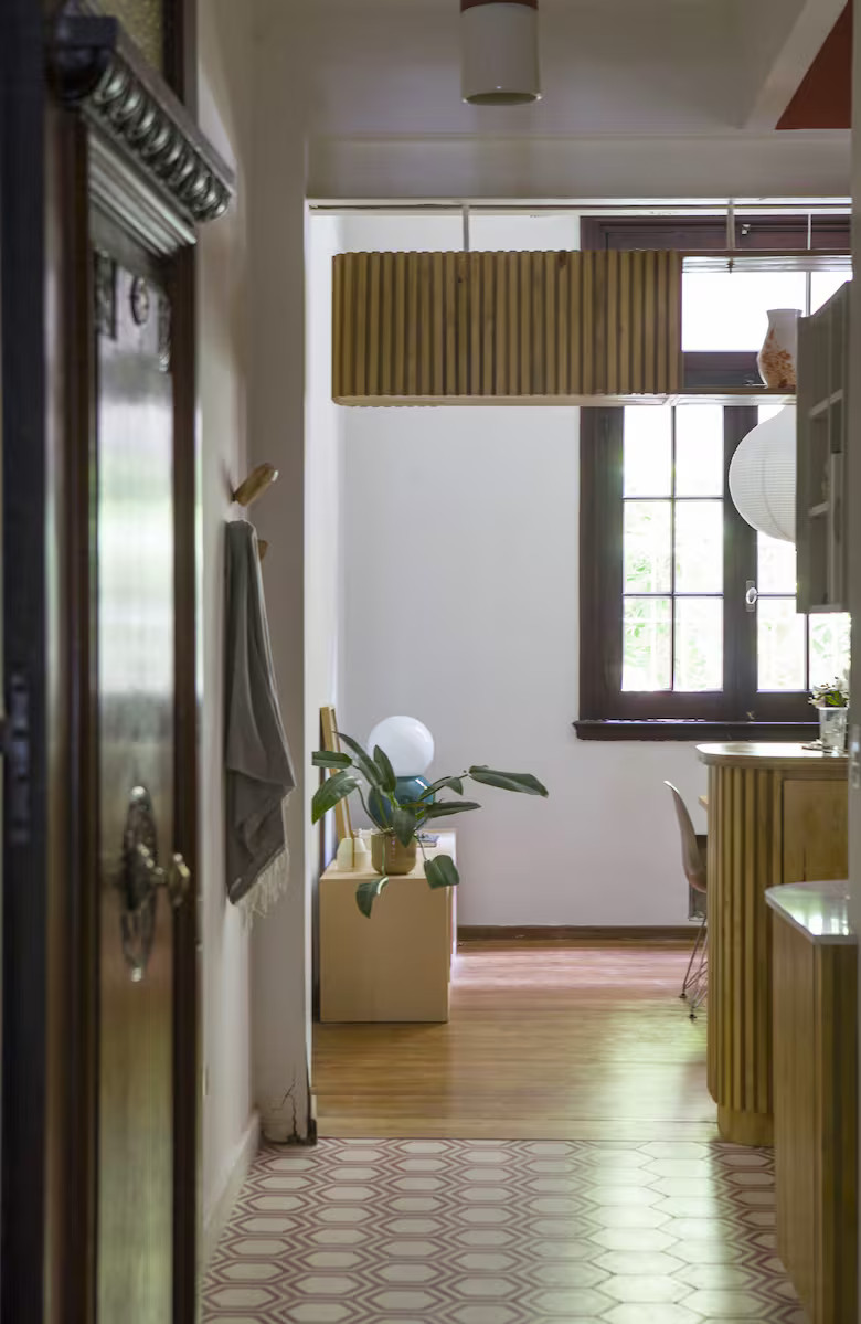 entrée carrelage vintage appartement ancien rénové