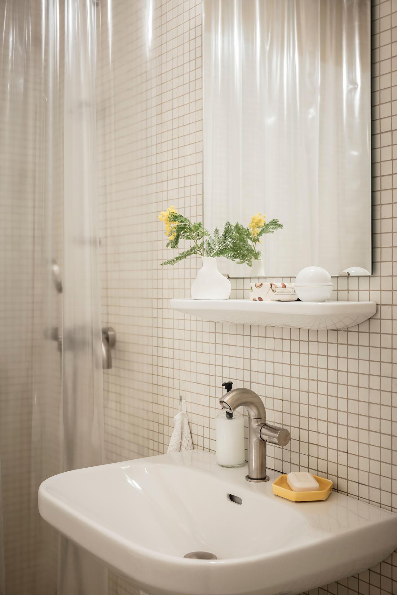 salle de bain carrelage blanc petits carreaux style vintage salle de bain carrelage blanc petits carreaux style vintage
