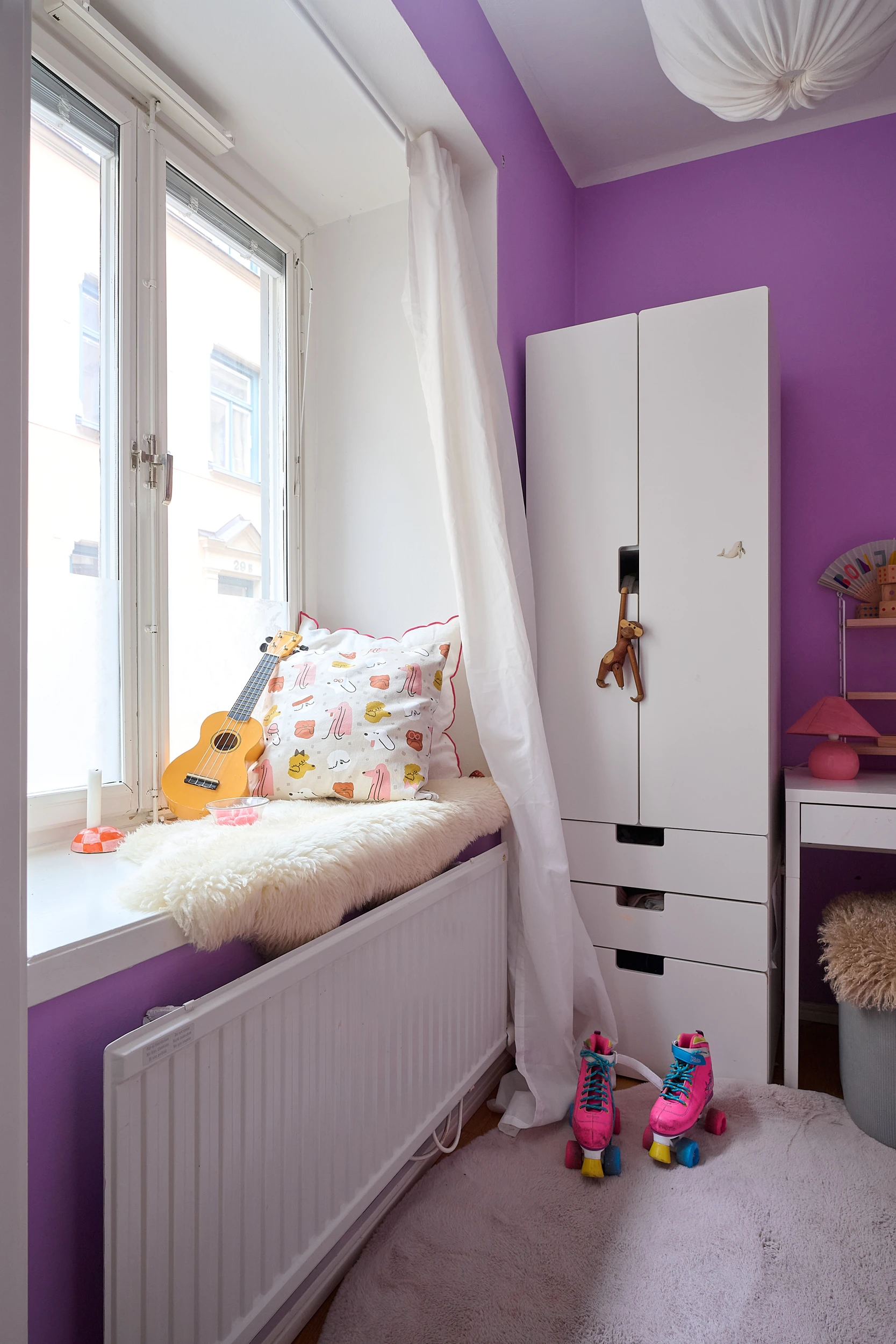 chambre enfant violette