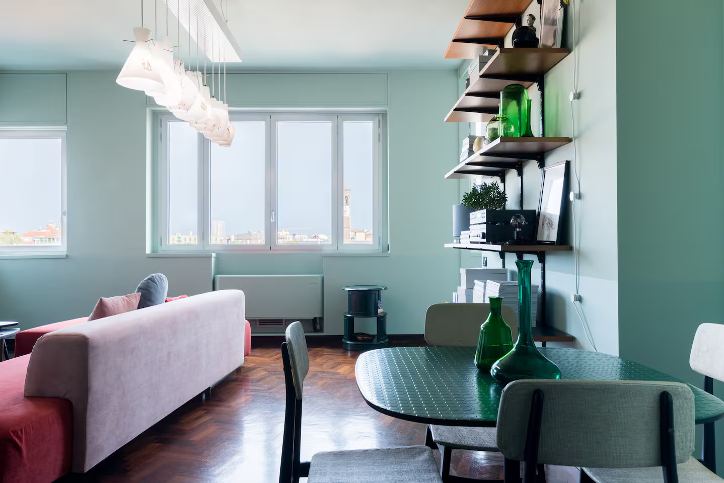 salon appartement Milan décoration design et colorée