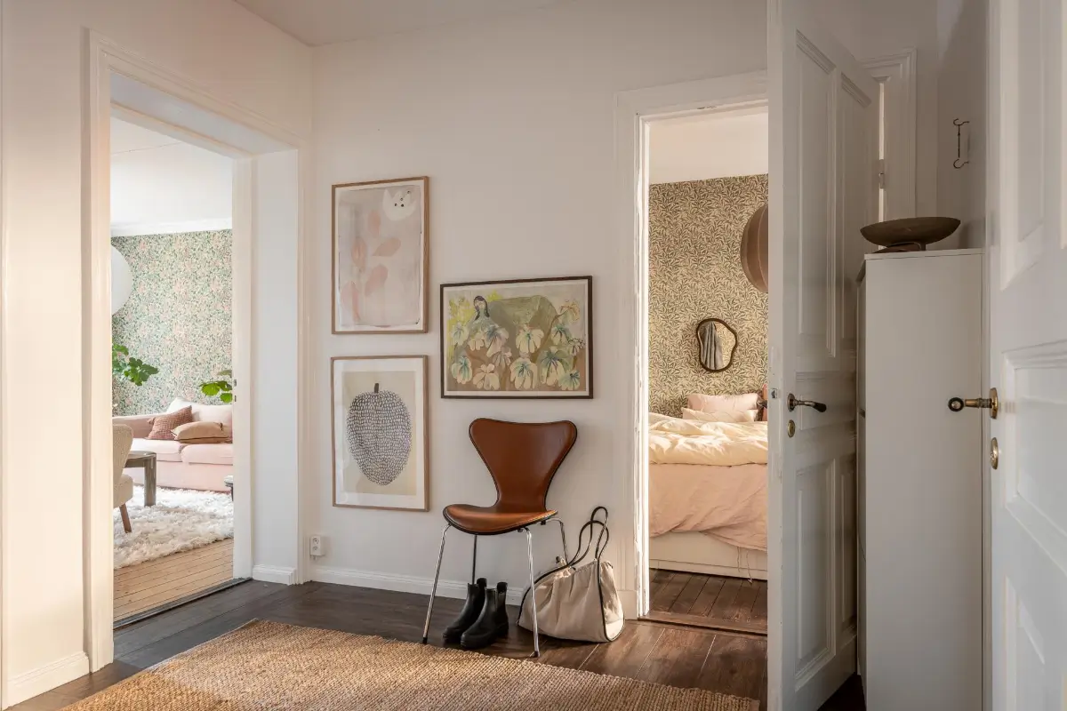 entrée avec chaise Calisto vintag