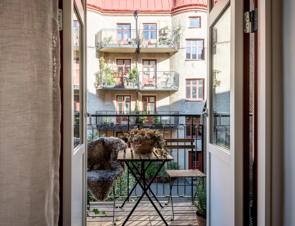 balcon sur cour